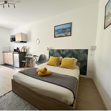 Studios Cozy Proche Gare Tgv Chatellerault Bagian luar foto