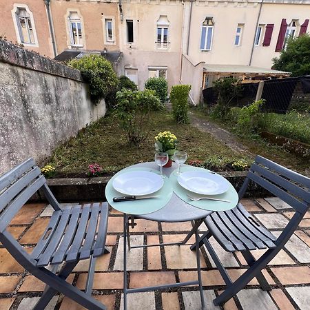 Studios Cozy Proche Gare Tgv Chatellerault Bagian luar foto
