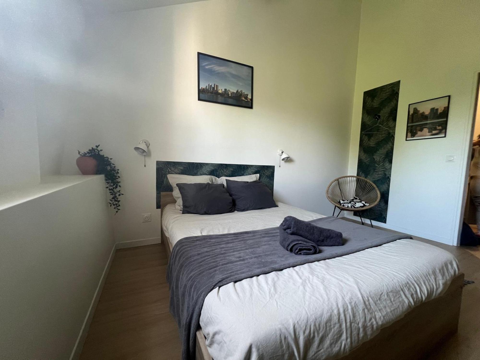 Studios Cozy Proche Gare Tgv Chatellerault Bagian luar foto