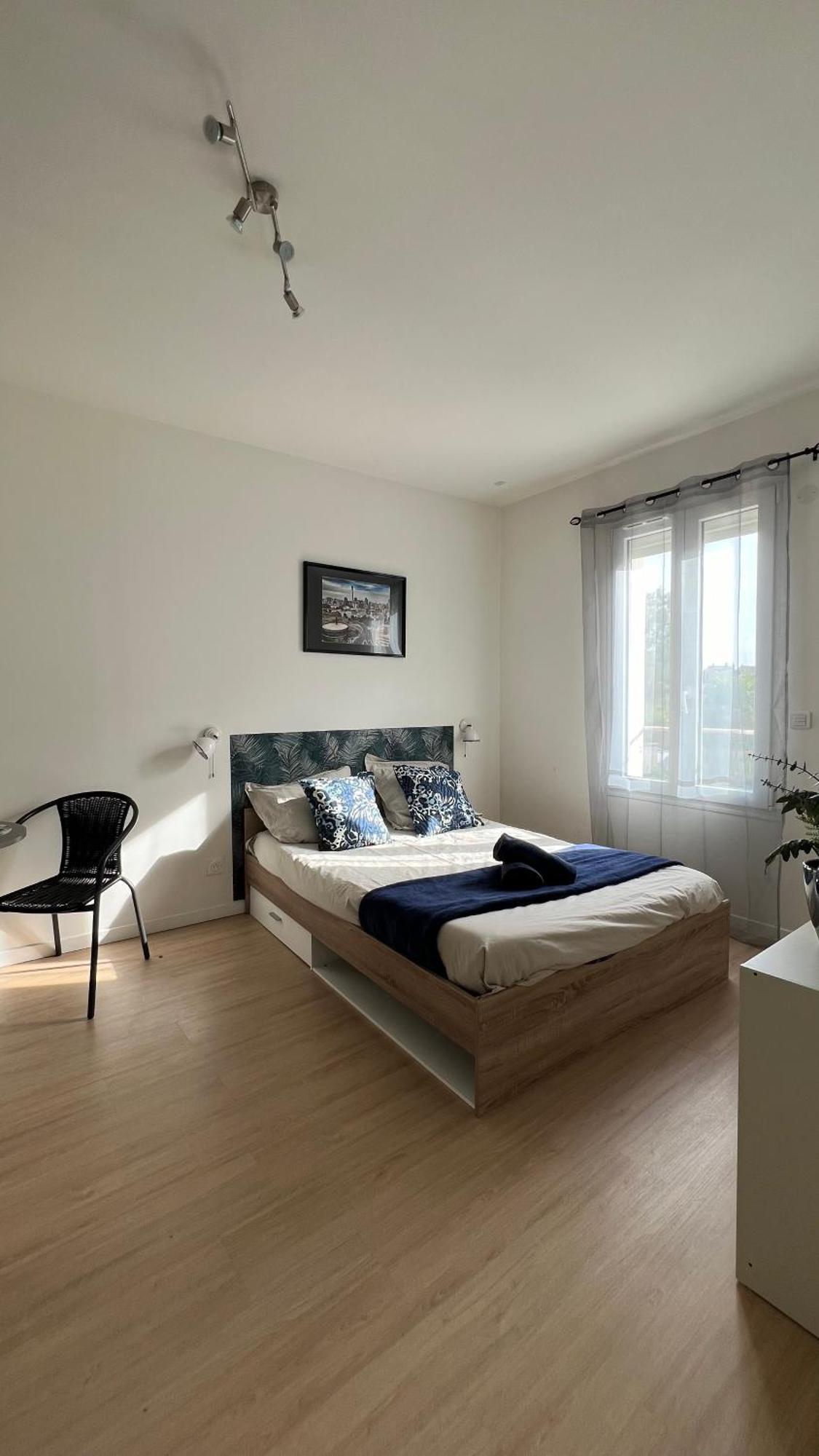 Studios Cozy Proche Gare Tgv Chatellerault Bagian luar foto