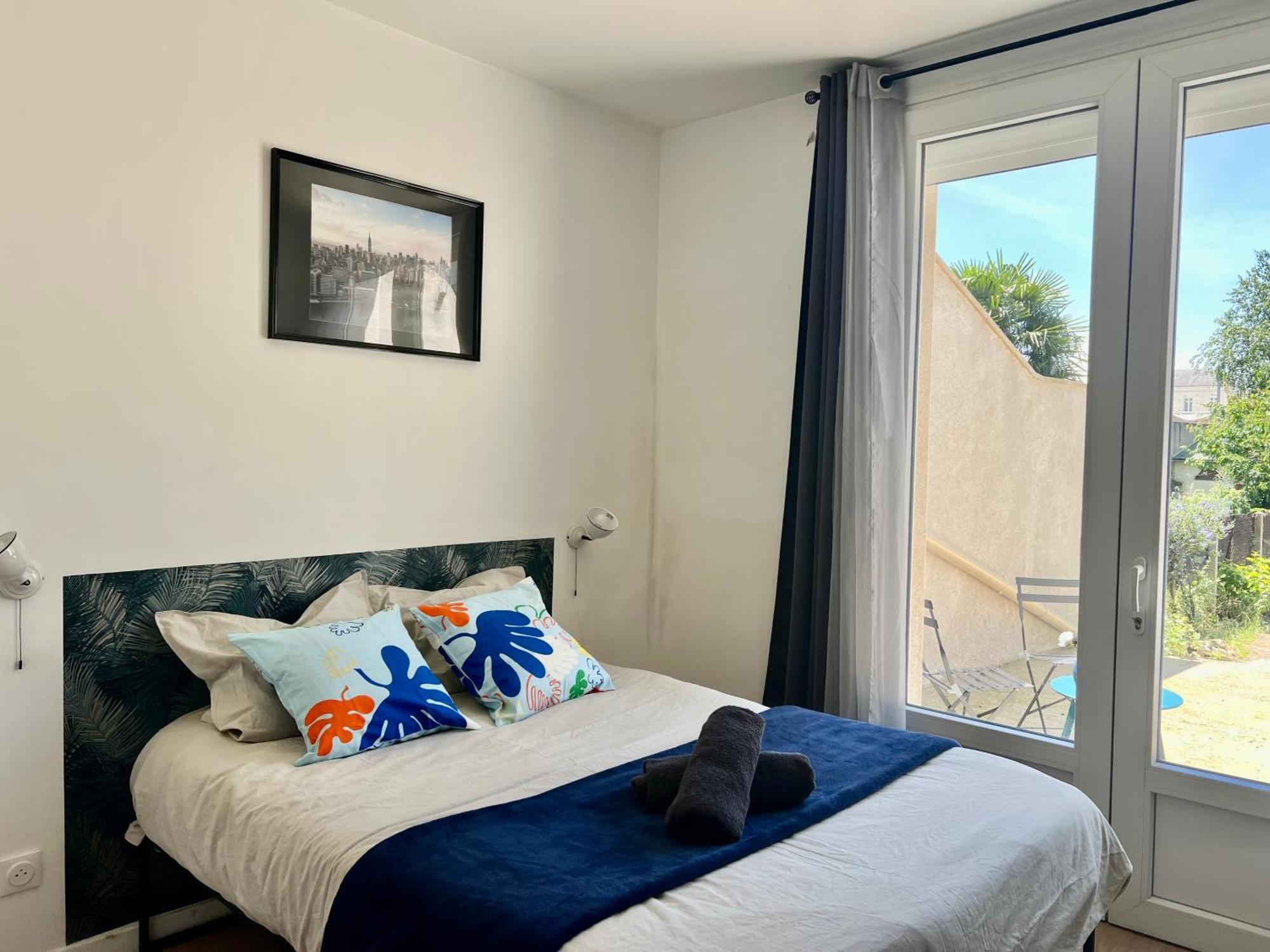 Studios Cozy Proche Gare Tgv Chatellerault Bagian luar foto