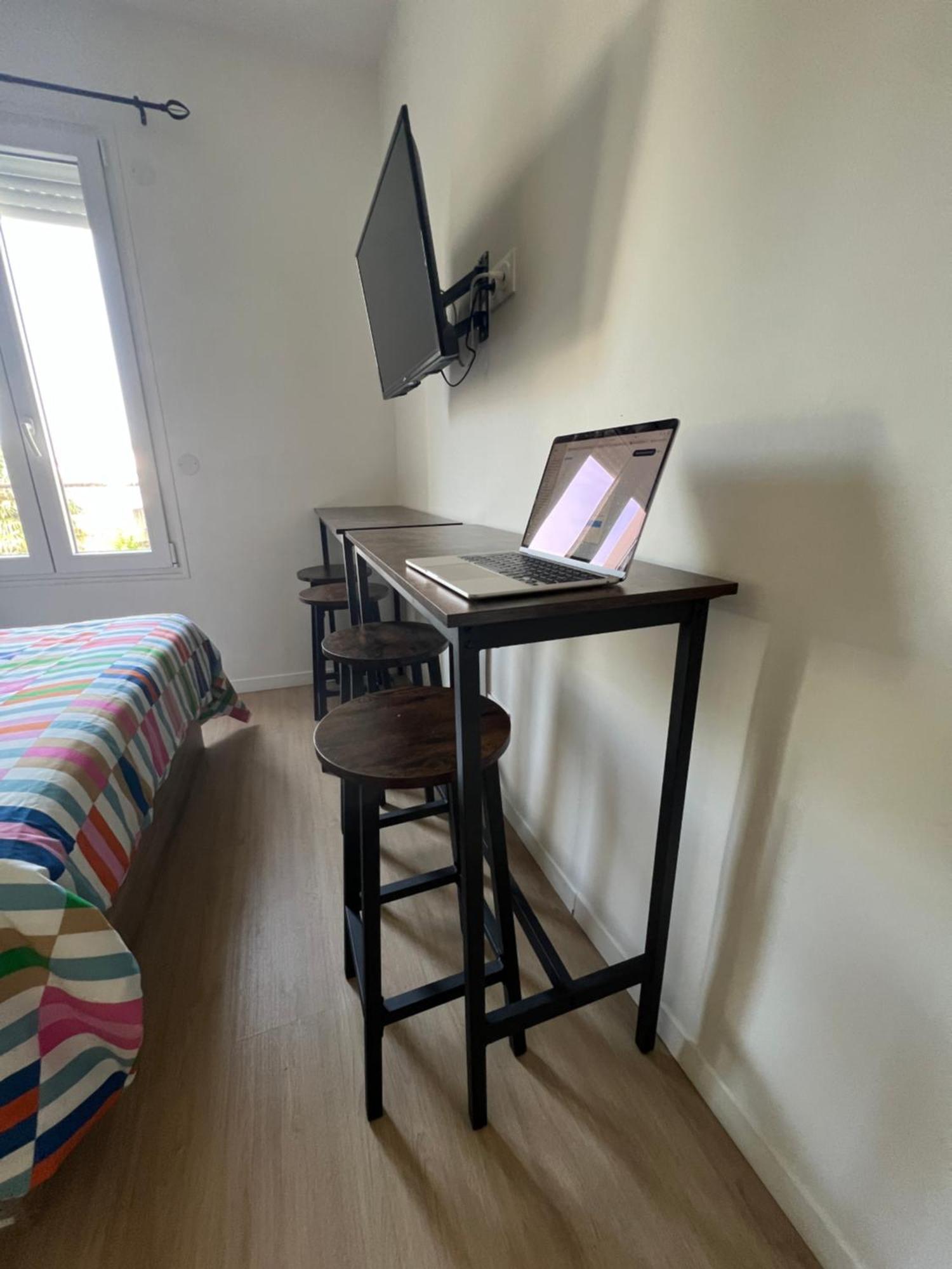 Studios Cozy Proche Gare Tgv Chatellerault Bagian luar foto