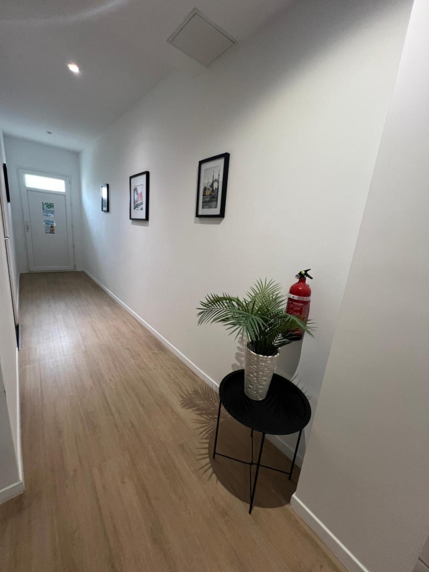 Studios Cozy Proche Gare Tgv Chatellerault Bagian luar foto